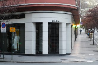 zara-cierra-su-primera-tienda-histórica-en-a-coruña